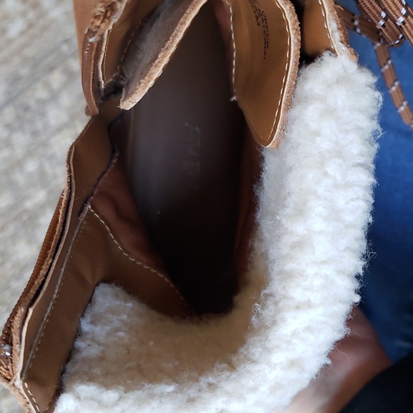 Violet & red suede boots - Picture 8 of 14